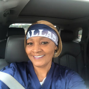 Meet your Posher, Dana